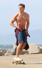 Zac Efron : zac-efron-1364667099.jpg