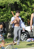 Zac Efron : zac-efron-1368083591.jpg