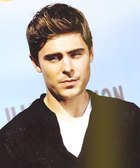 Zac Efron : zac-efron-1388930210.jpg