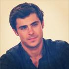 Zac Efron : zac-efron-1396618988.jpg