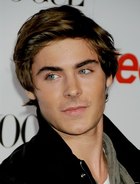 Zac Efron : zac-efron-1396976717.jpg