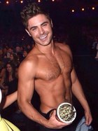 Zac Efron : zac-efron-1397769764.jpg