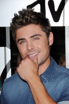 Zac Efron : zac-efron-1398534979.jpg