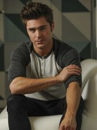 Zac Efron : zac-efron-1399059235.jpg