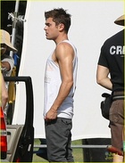 Zac Efron : zac-efron-1408635453.jpg