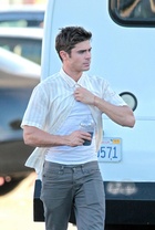 Zac Efron : zac-efron-1411923830.jpg