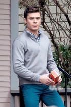 Zac Efron : zac-efron-1426446193.jpg