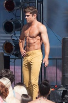 Zac Efron : zac-efron-1430589253.jpg