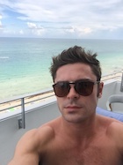 Zac Efron : zac-efron-1439736121.jpg