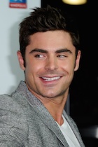 Zac Efron : zac-efron-1442084826.jpg