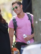 Zac Efron : zac-efron-1459950841.jpg