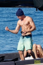 Zac Efron : zac-efron-1471648447.jpg