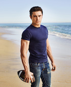 Zac Efron : zac-efron-1474656432.jpg