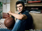 Zac Efron : zac-efron-1483826979.jpg