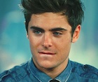 Zac Efron : zac-efron-1489624472.jpg