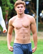 Zac Efron : zac-efron-1624981703.jpg