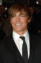 Zac Efron : zac_efron_1183739722.jpg