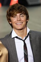 Zac Efron : zac_efron_1188492384.jpg