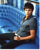 Zac Efron : zac_efron_1189443060.jpg