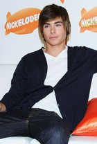 Zac Efron : zac_efron_1192033851.jpg