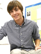 Zac Efron : zac_efron_1195188824.jpg