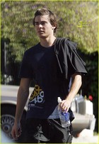 Zac Efron : zac_efron_1200940204.jpg