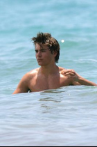 Zac Efron : zac_efron_1202075014.jpg