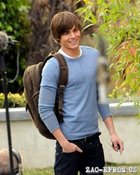 Zac Efron : zac_efron_1202338939.jpg