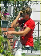 Zac Efron : zac_efron_1203115633.jpg