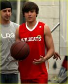 Zac Efron : zac_efron_1209316009.jpg