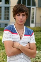 Zac Efron : zac_efron_1214347339.jpg