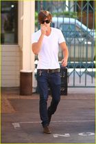 Zac Efron : zac_efron_1217793951.jpg