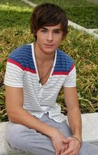 Zac Efron : zac_efron_1218488108.jpg