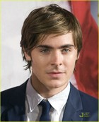 Zac Efron : zac_efron_1223602220.jpg