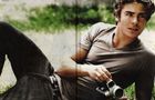 Zac Efron : zac_efron_1223725691.jpg