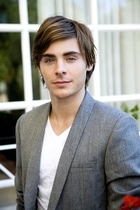 Zac Efron : zac_efron_1224161889.jpg