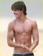 Zac Efron : zac_efron_1225245743.jpg