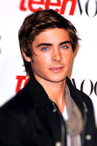 Zac Efron : zac_efron_1225637021.jpg