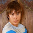 Zac Efron : zac_efron_1244229348.jpg