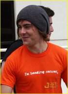 Zac Efron : zac_efron_1244926514.jpg