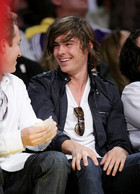 Zac Efron : zac_efron_1249161269.jpg