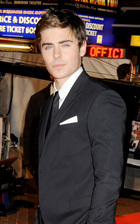 Zac Efron : zac_efron_1258593092.jpg