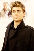 Zac Efron : zac_efron_1266173341.jpg