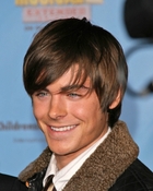 Zac Efron : zac_efron_1266268490.jpg