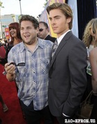 Zac Efron : zac_efron_1272240572.jpg