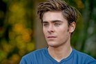 Zac Efron : zac_efron_1274145502.jpg