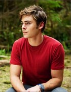 Zac Efron : zac_efron_1278693893.jpg