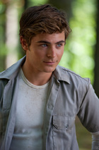 Zac Efron : zac_efron_1280089667.jpg