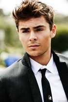 Zac Efron : zac_efron_1280089719.jpg