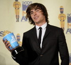 Zac Efron : zac_efron_1280107280.jpg